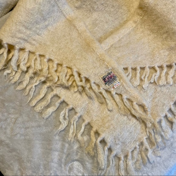 Vintage Glentana 70% Mohair Scarf | EUC OS Made in Scotland - Picture 1 of 15